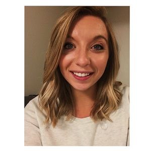 Meet your Posher, Alison